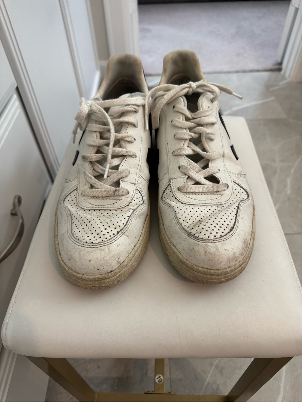 Veja Men's Off-White Leather Sneakers with Black V